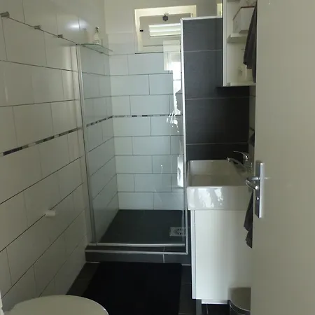 Apartament Chapeau *